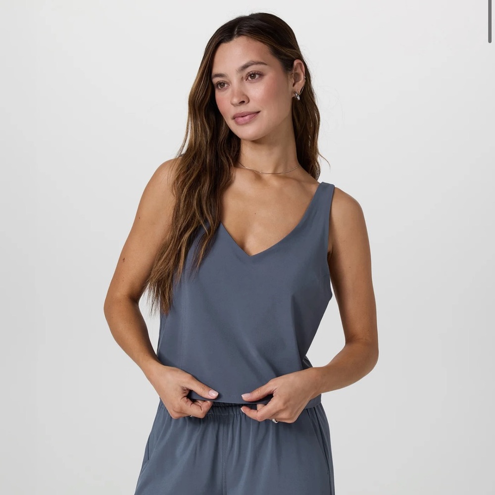 Vuori Villa Cropped Tank